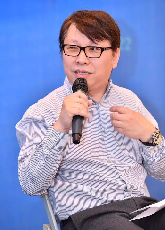 中国构筑学会构筑师分会理事、九洲国际官网集团董事、总构筑师黄向明